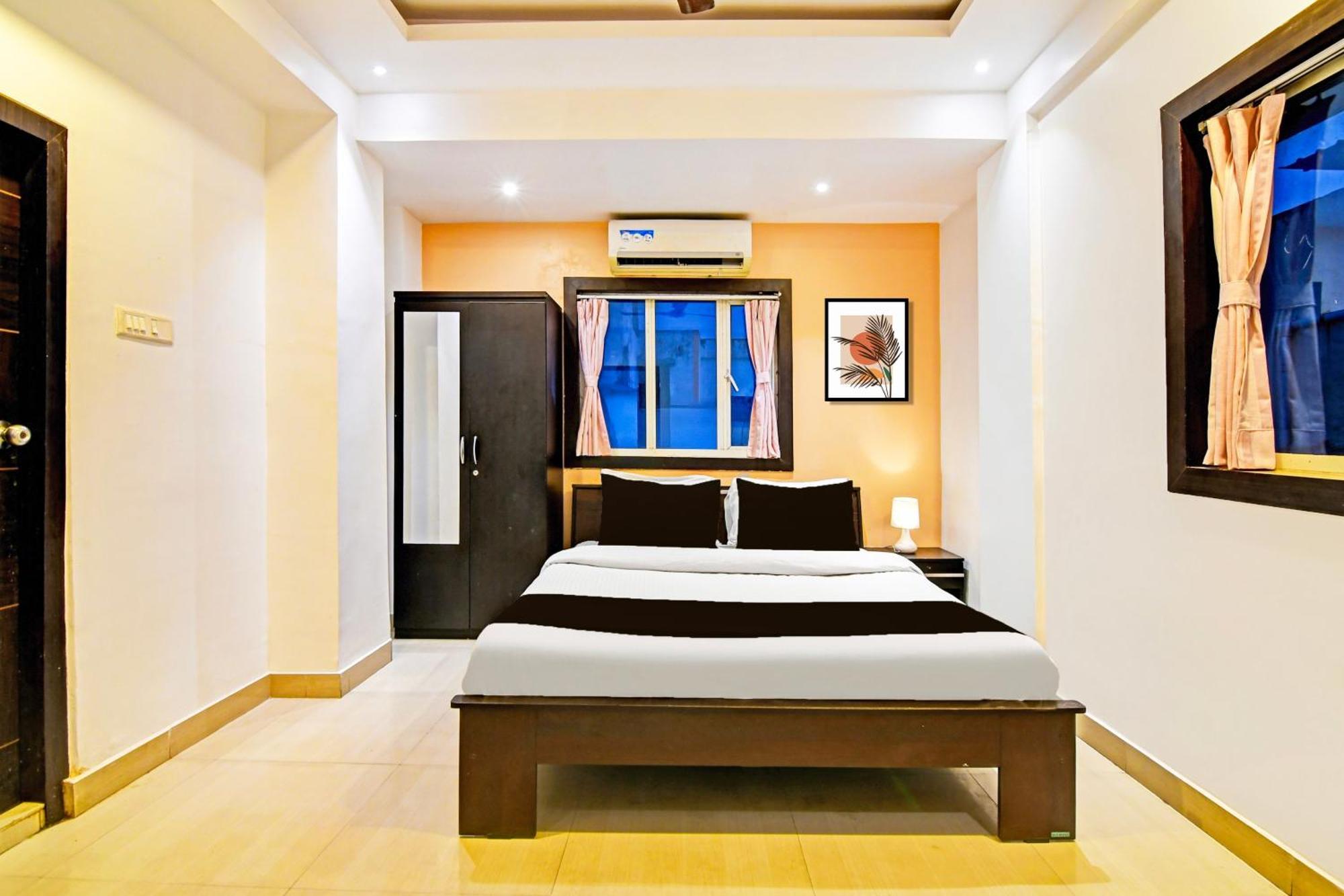 Super Hotel O Baguiati Nagarbazar Exterior photo