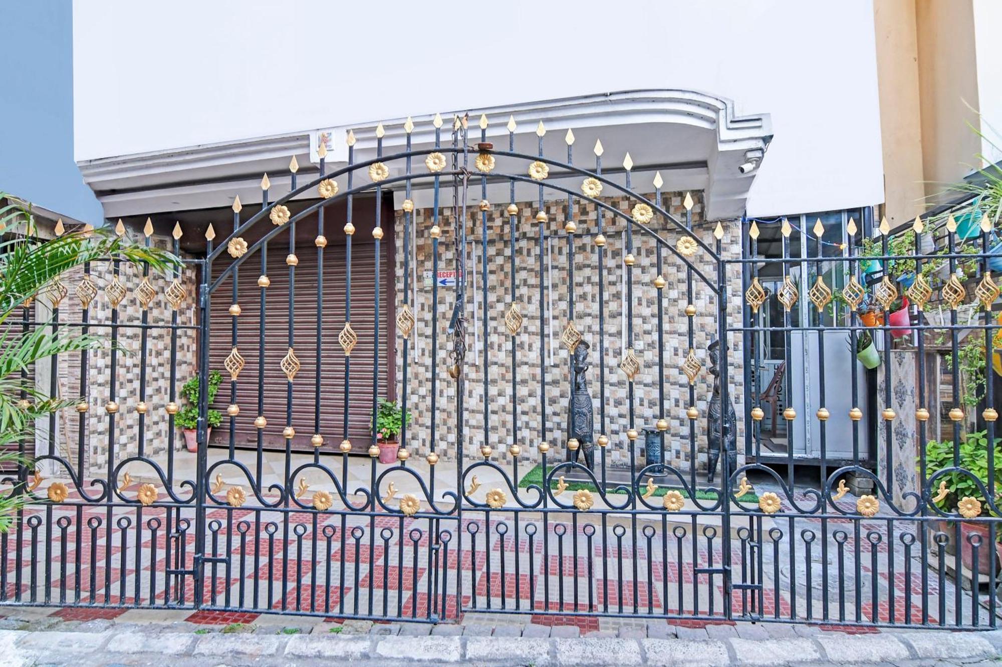 Super Hotel O Baguiati Nagarbazar Exterior photo